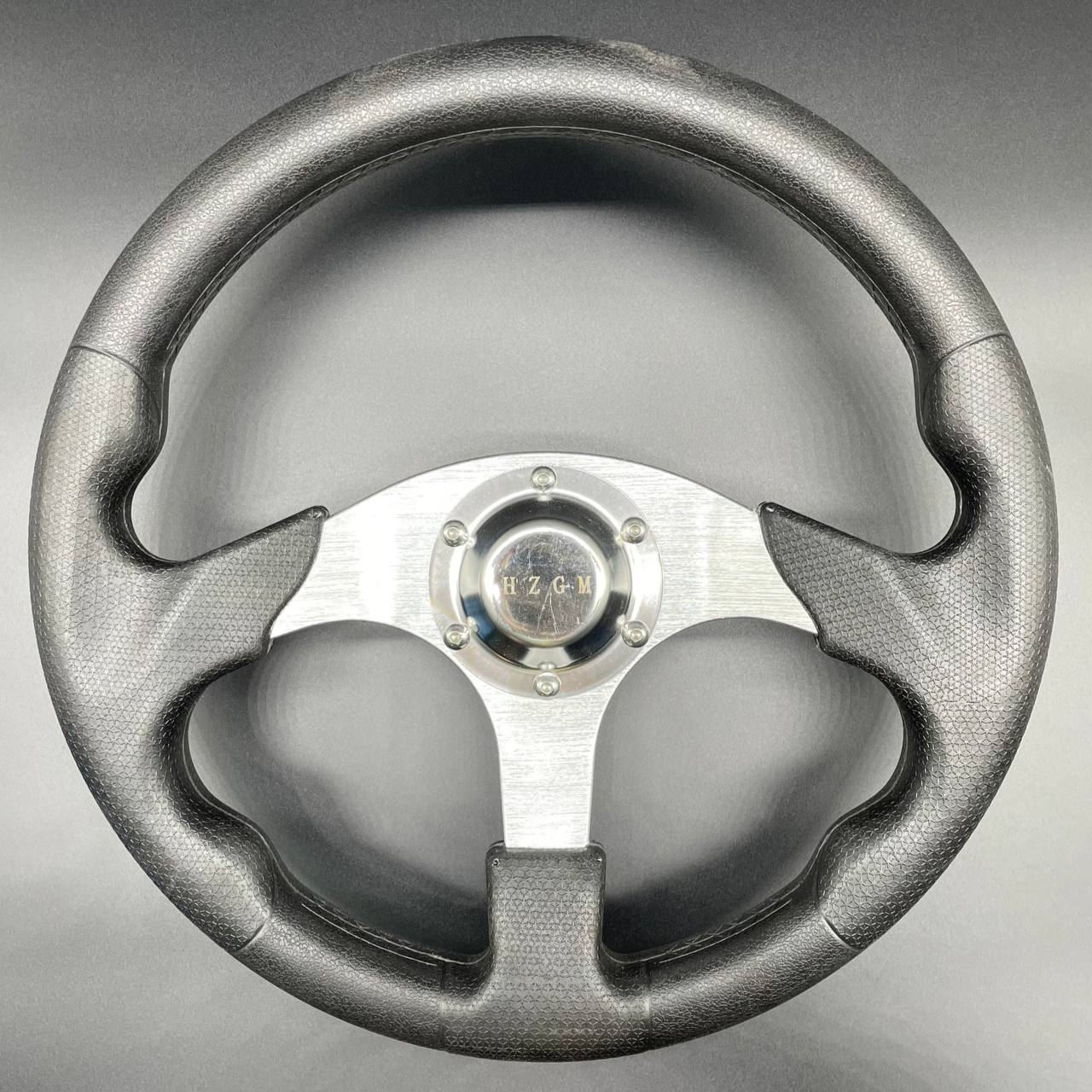 photo5341597092155601095