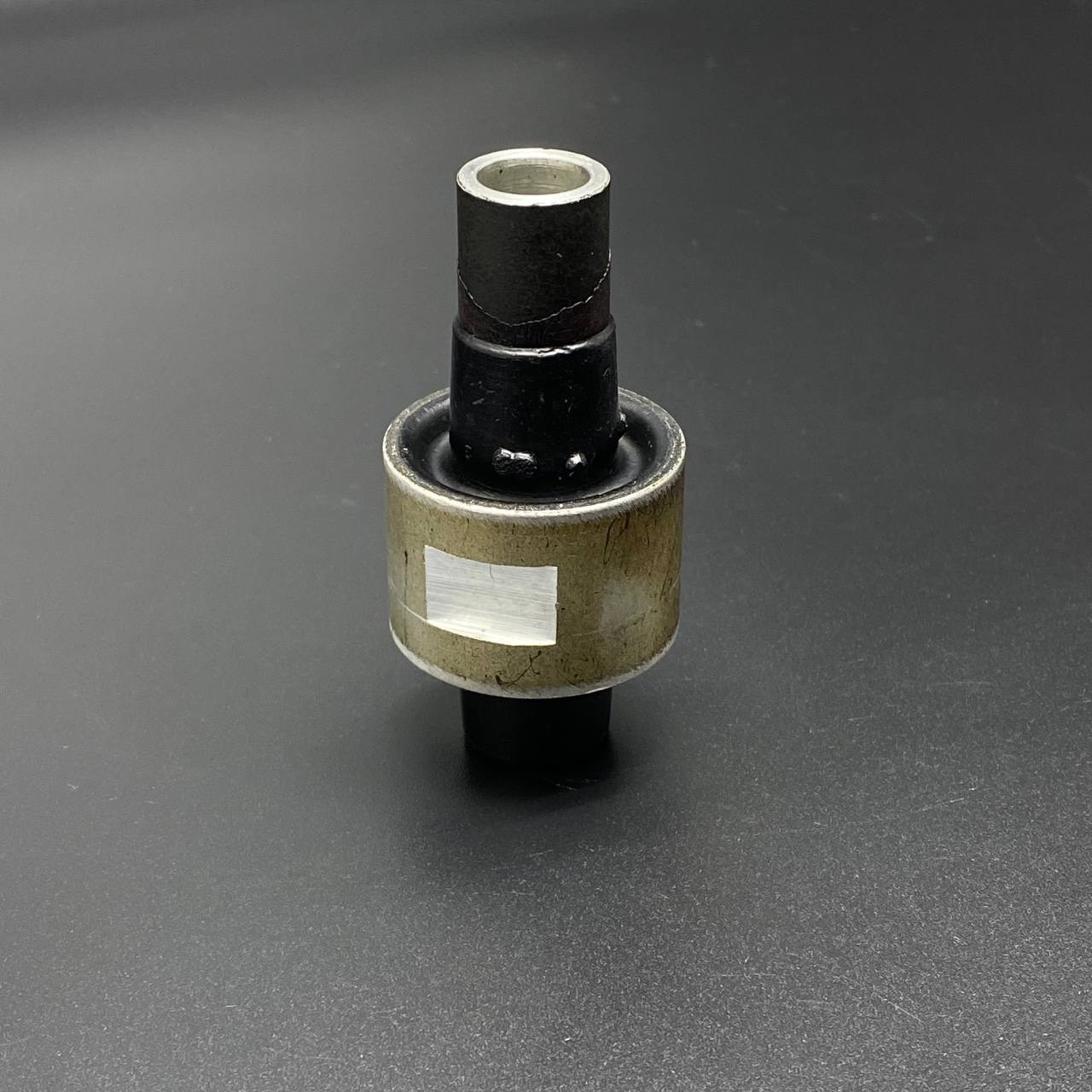 9DDC335E-6F7B-495C-A02A-55F41EC4FF77