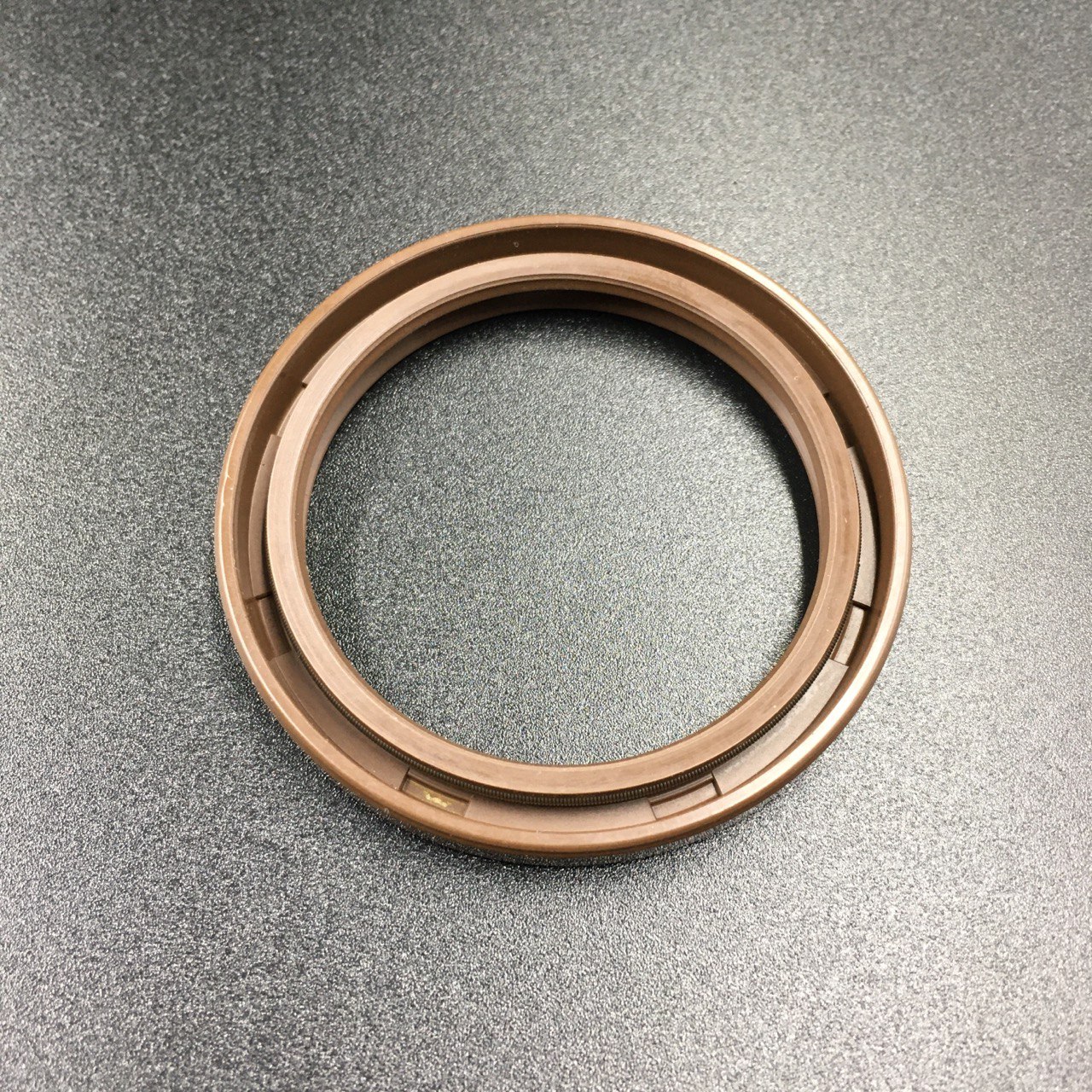 photo5447120684816903993