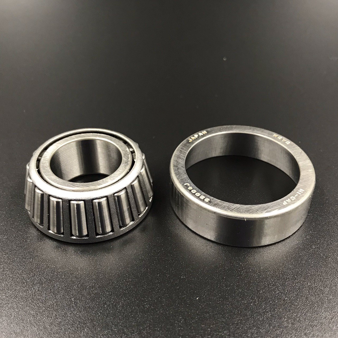 photo5307517879576538851