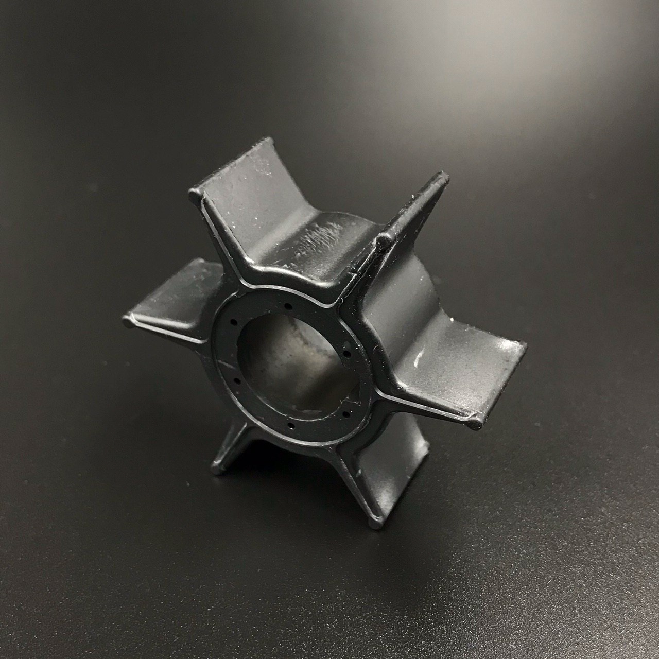 photo5316907339510557803