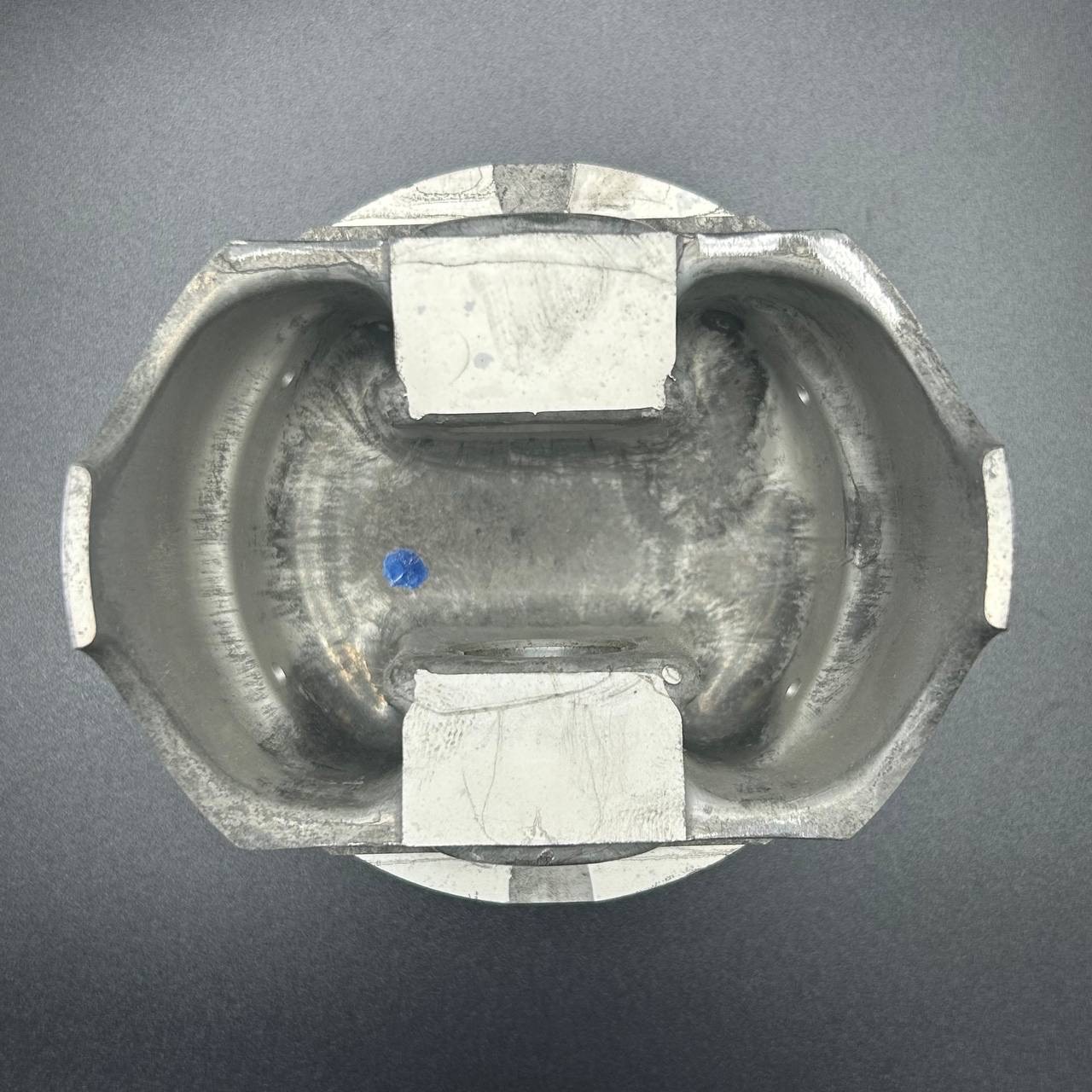 EBFE6D63-3E33-4C6F-AB0A-84DC895308C6