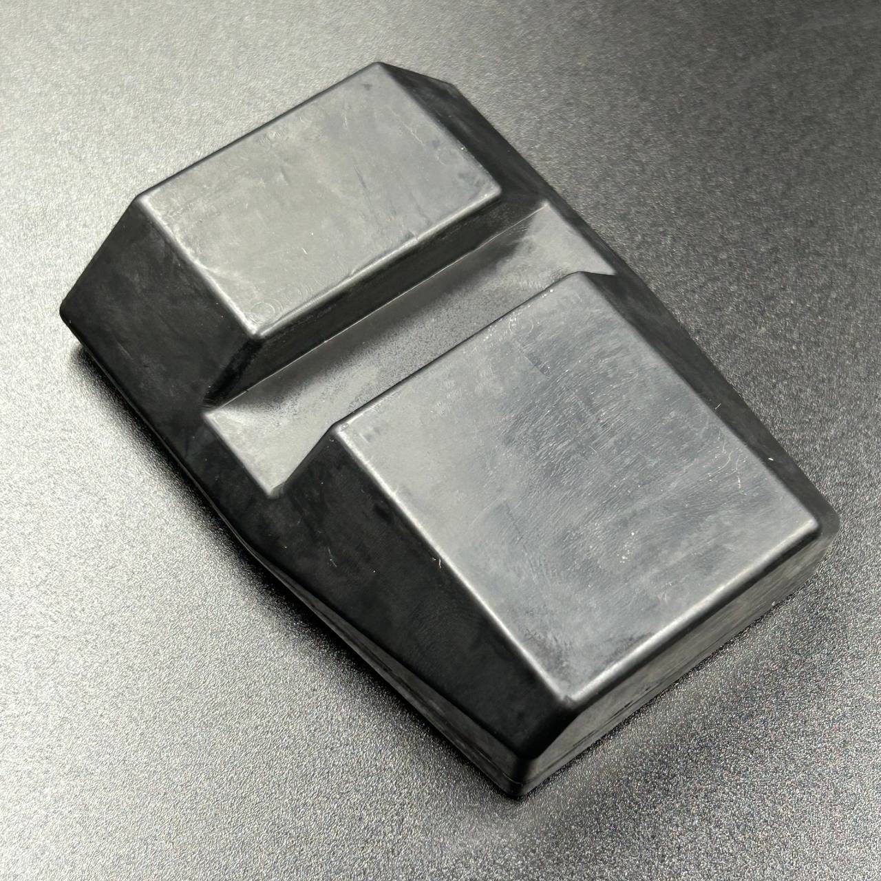 8B39A8C8-4F3F-4F91-820B-FA0CC5E2F07D