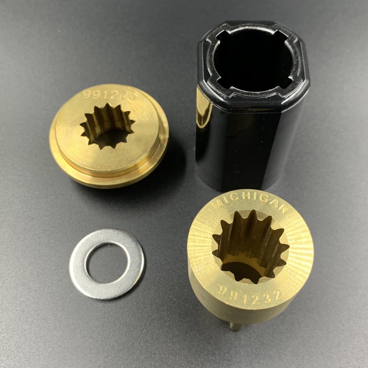 photo5305503518439879912