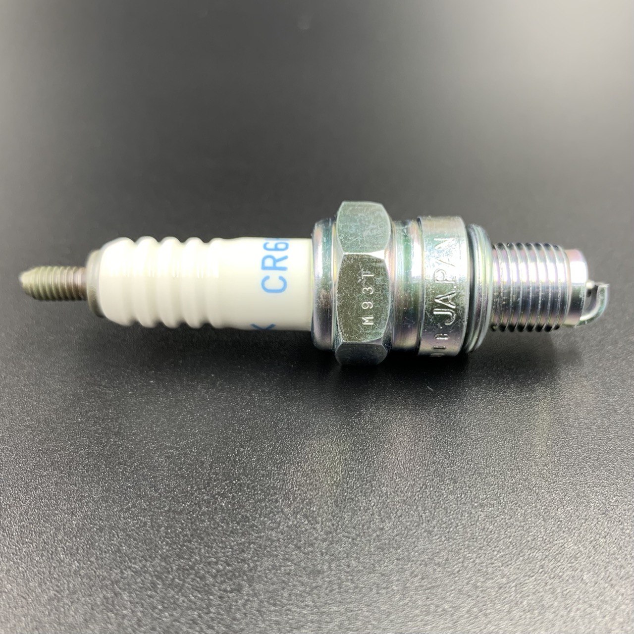 photo5292091465150870137