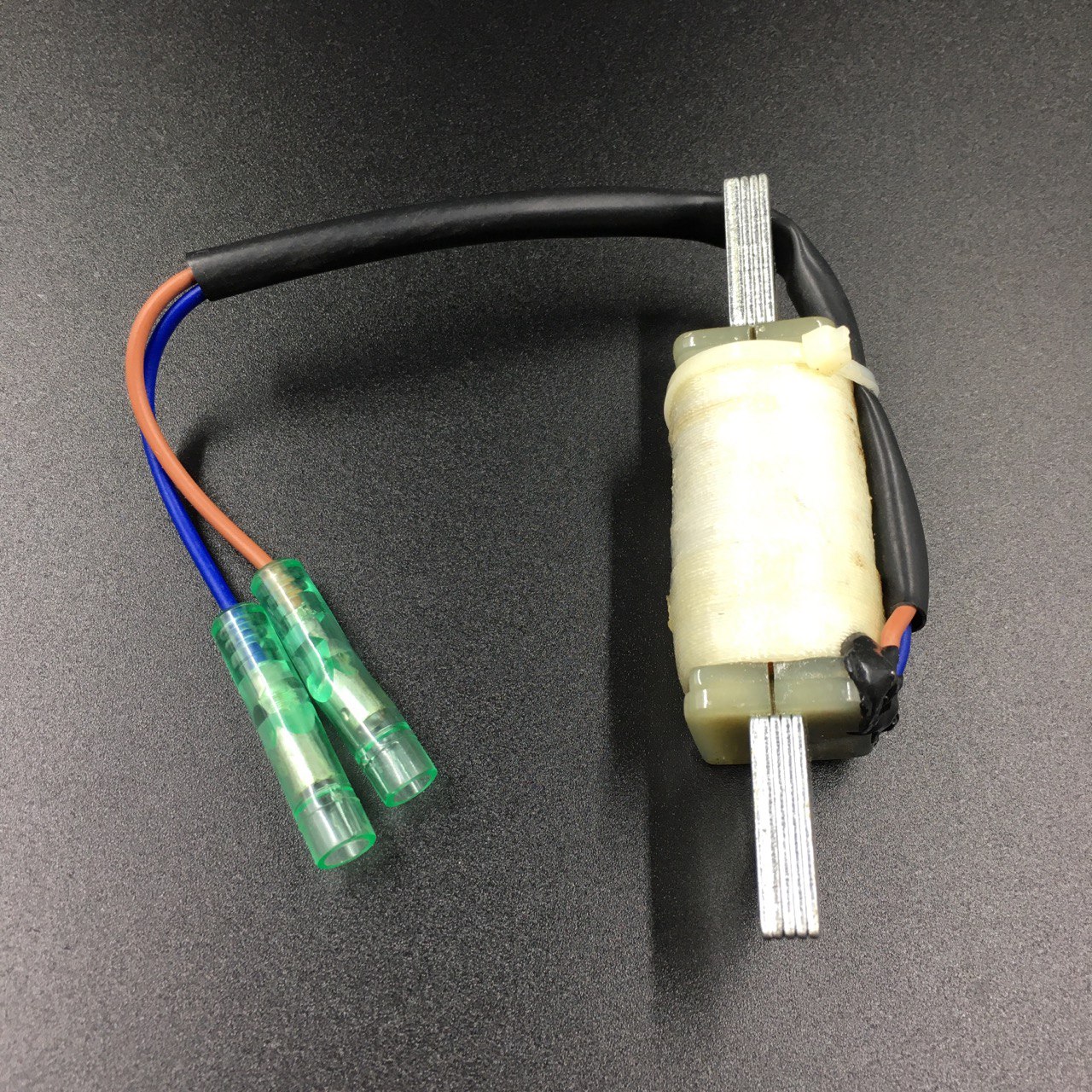 photo5449372484630588928