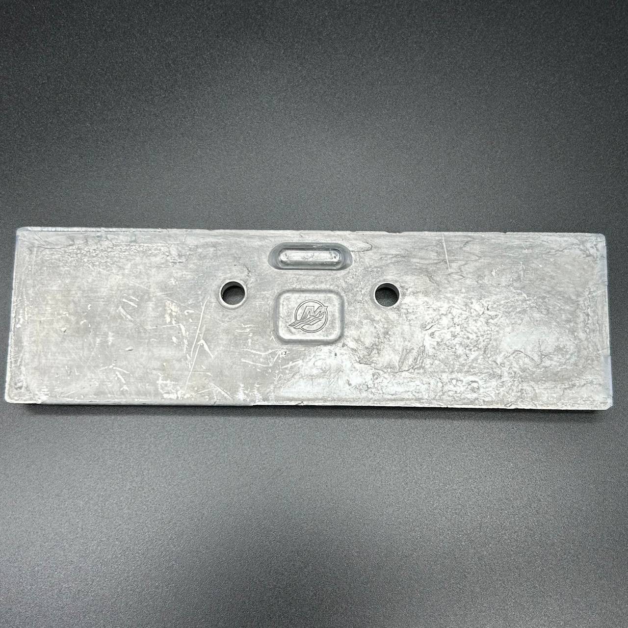 DEEFA0C8-CEA8-440E-A190-536F7BFA051D