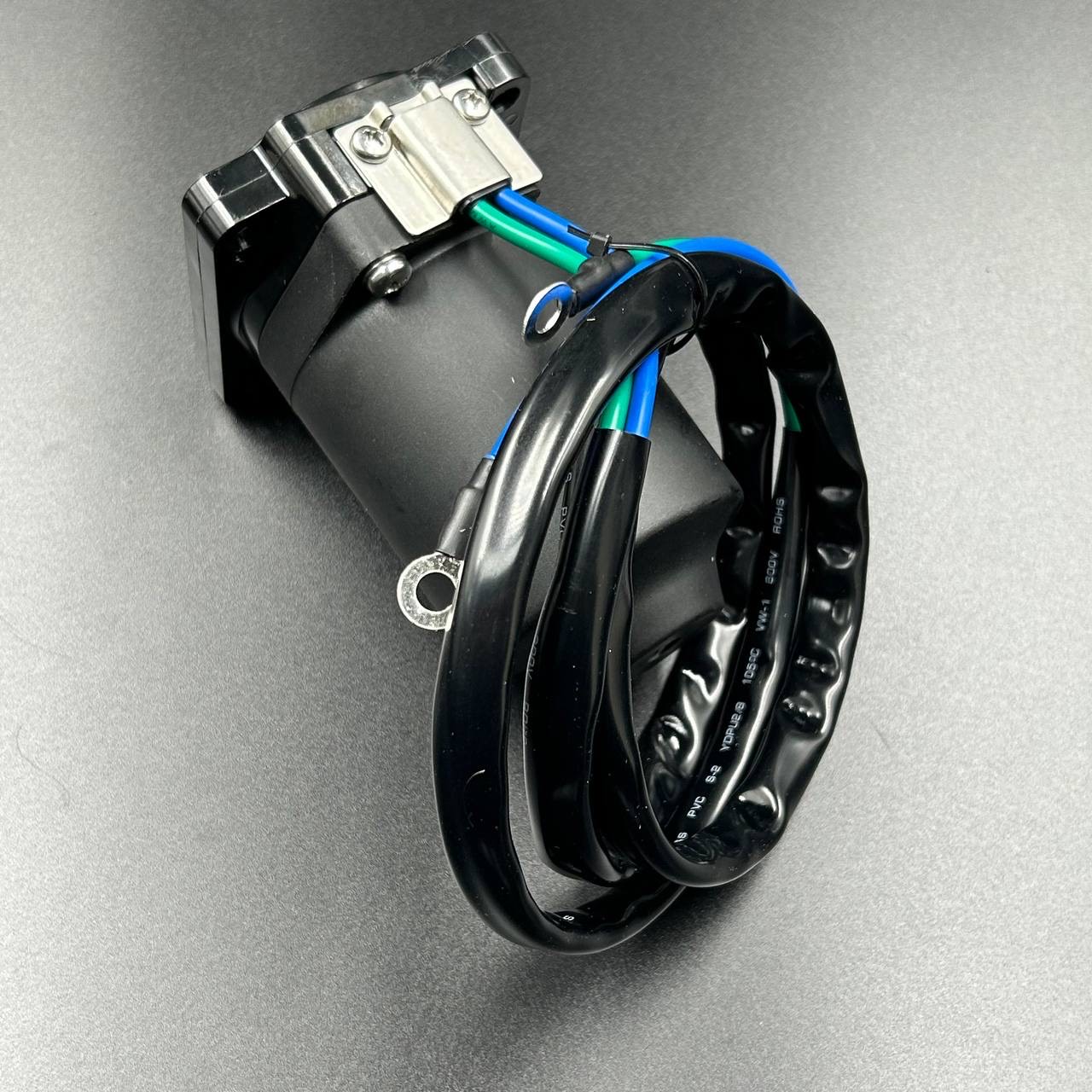 0740E7F6-6A53-47BC-AC28-F921FB527818