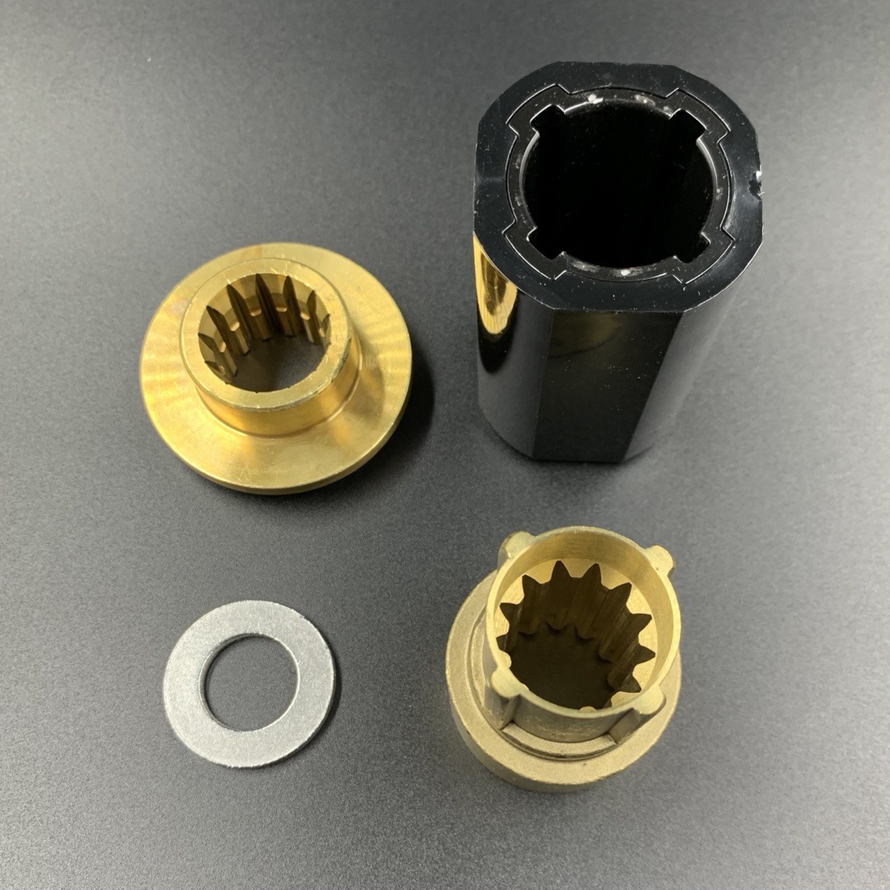 photo5305503518439879913