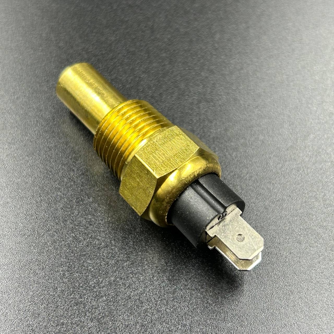 F6CB6D49-F7BC-478B-9095-FFB436D62E1D