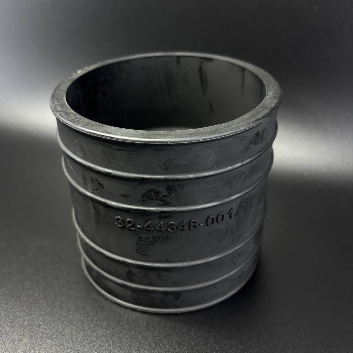 B7043872-B41D-4CE2-AC0C-2A28939F7454