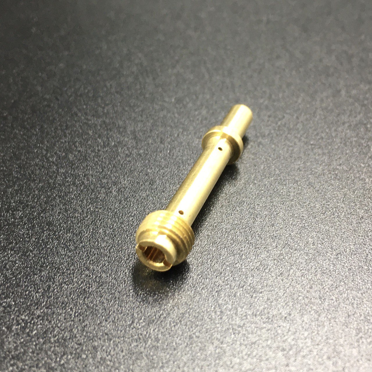 photo5341573087583383729