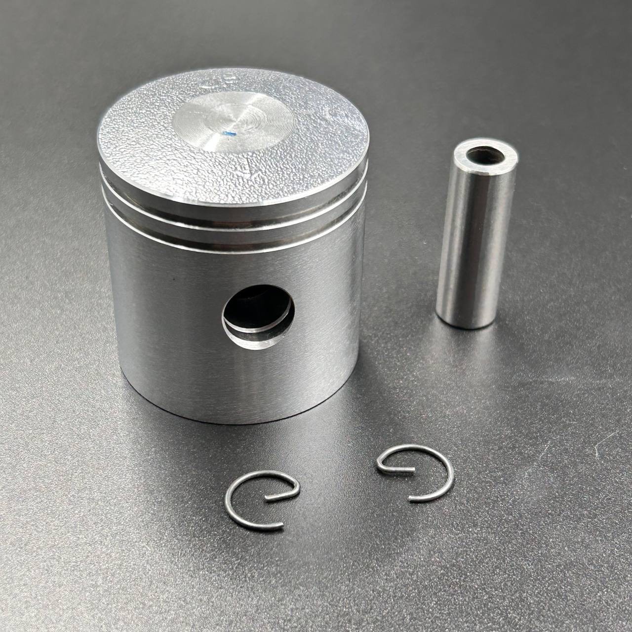 FF9C483B-7FF1-46ED-8CE4-AF3A90343618