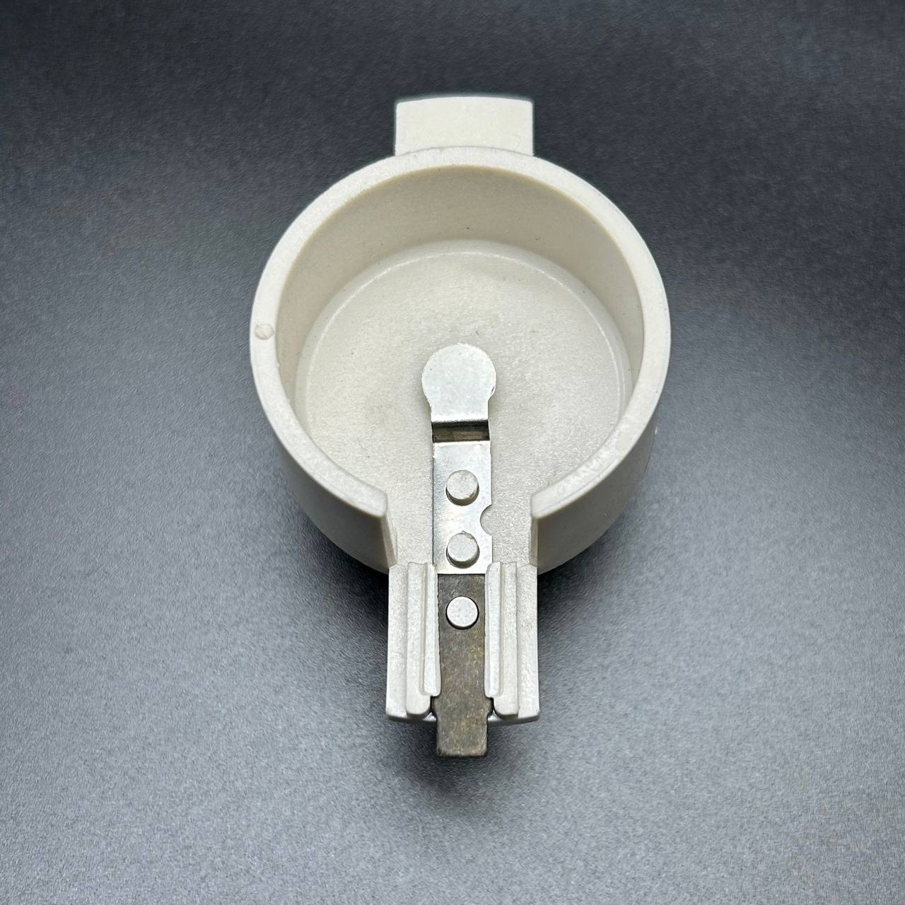 83CE3D88-6C03-435A-BCDE-2466F58685F4