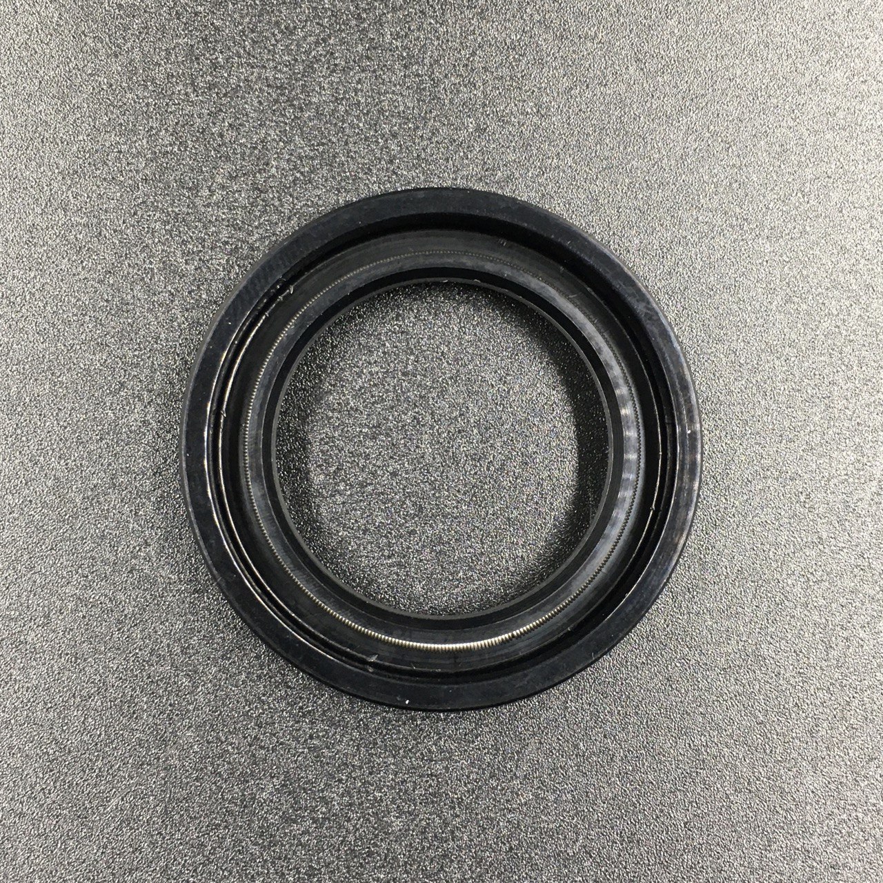 photo5323371853701558207