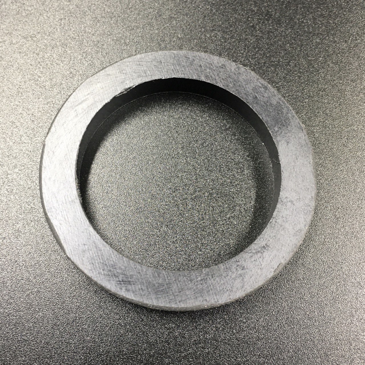 photo5449372484630588919