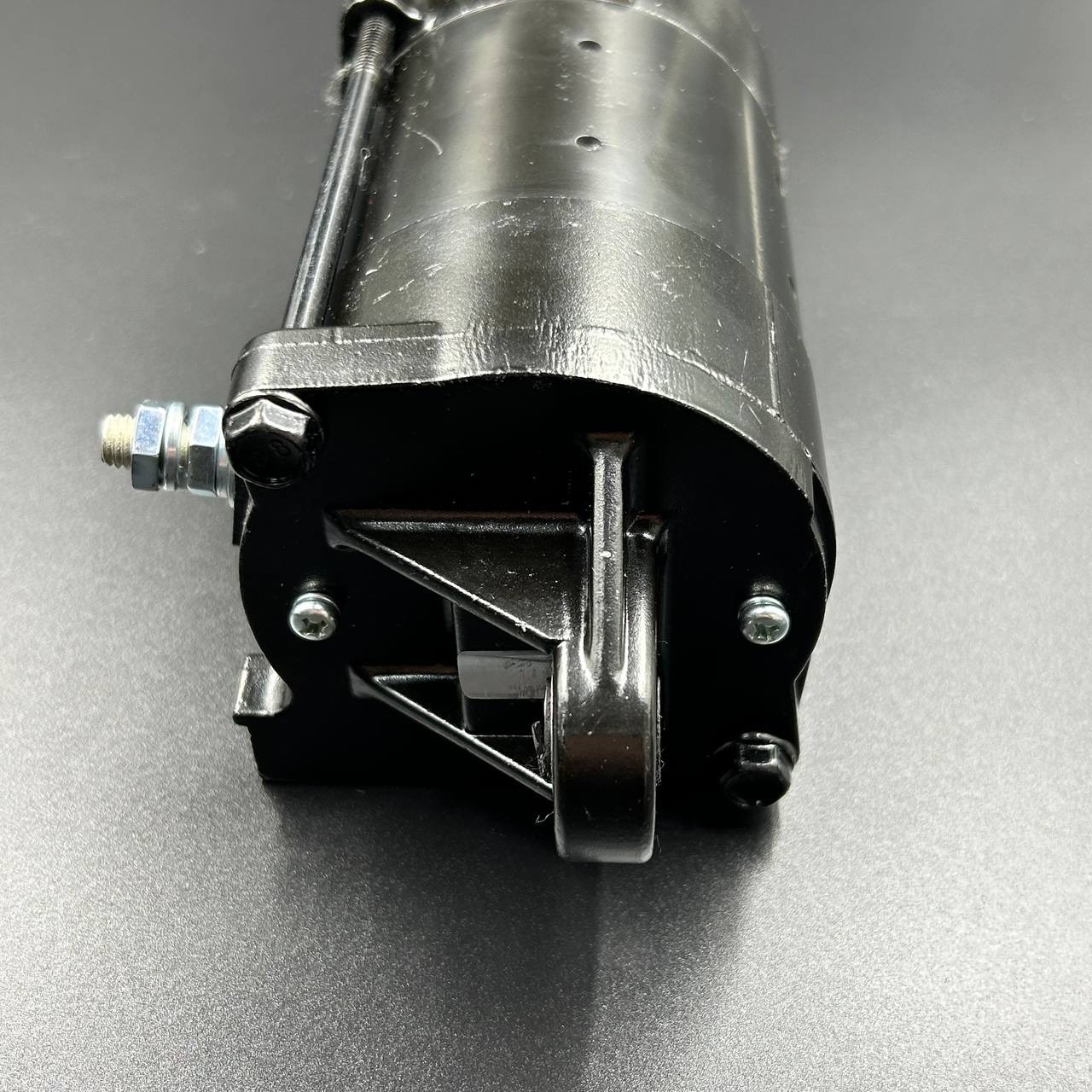 D821E148-6F8E-40C0-99AC-735D47C0AA8F