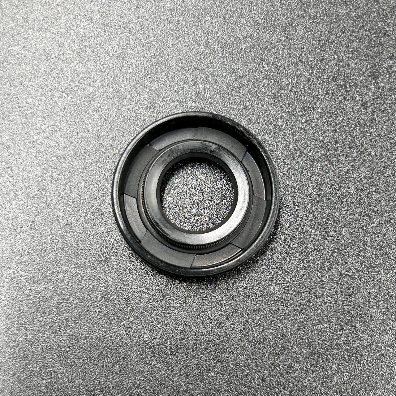 74B8F693-3529-4512-9C4F-F3D06A6355EE