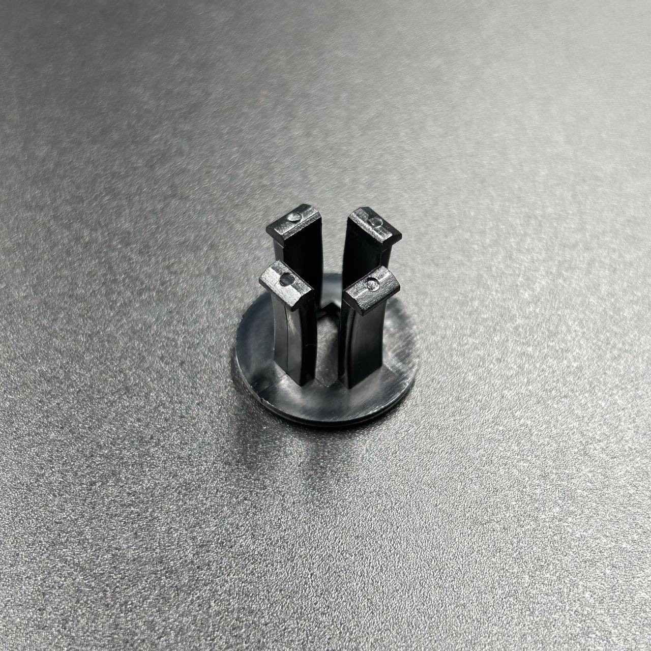 BB067FB0-F201-4D89-BE4C-DBBB25E38DE2