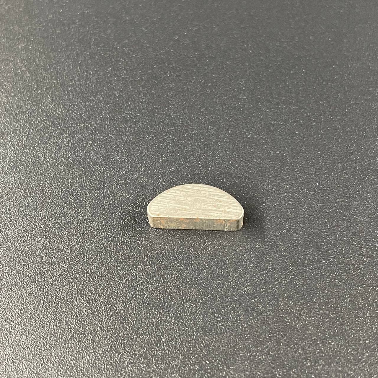 photo_5291800854778750929_y