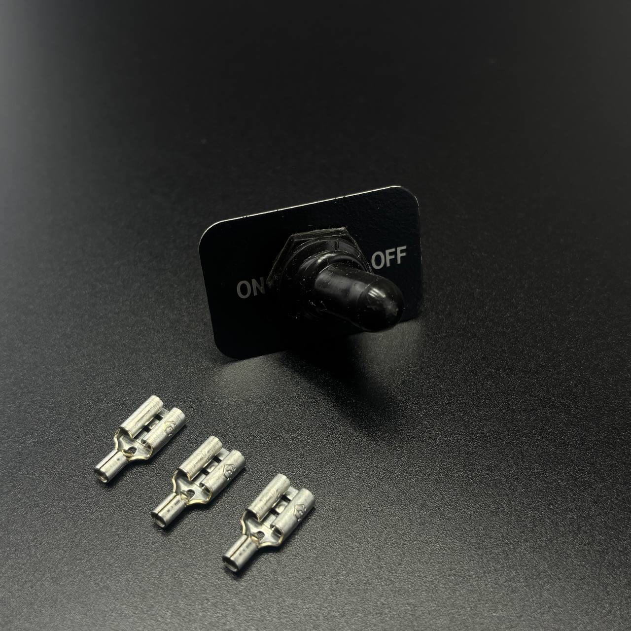 7FF8C593-3CA3-4C49-982D-6A7FFD0B313E