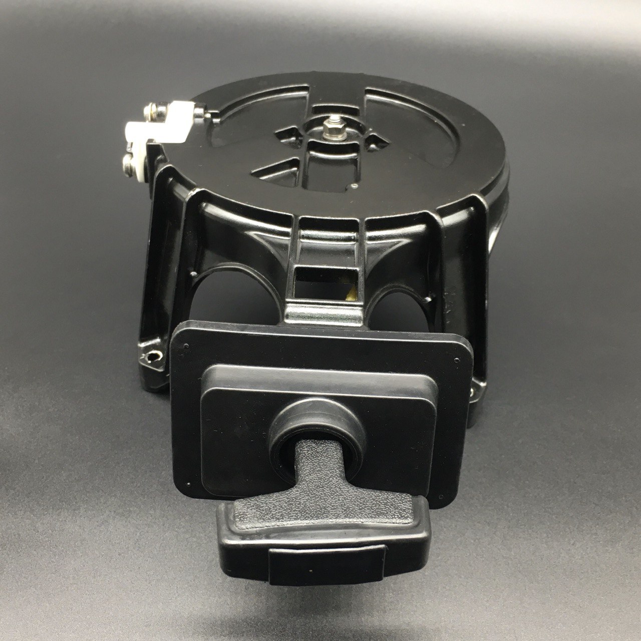 photo5249477851906946127