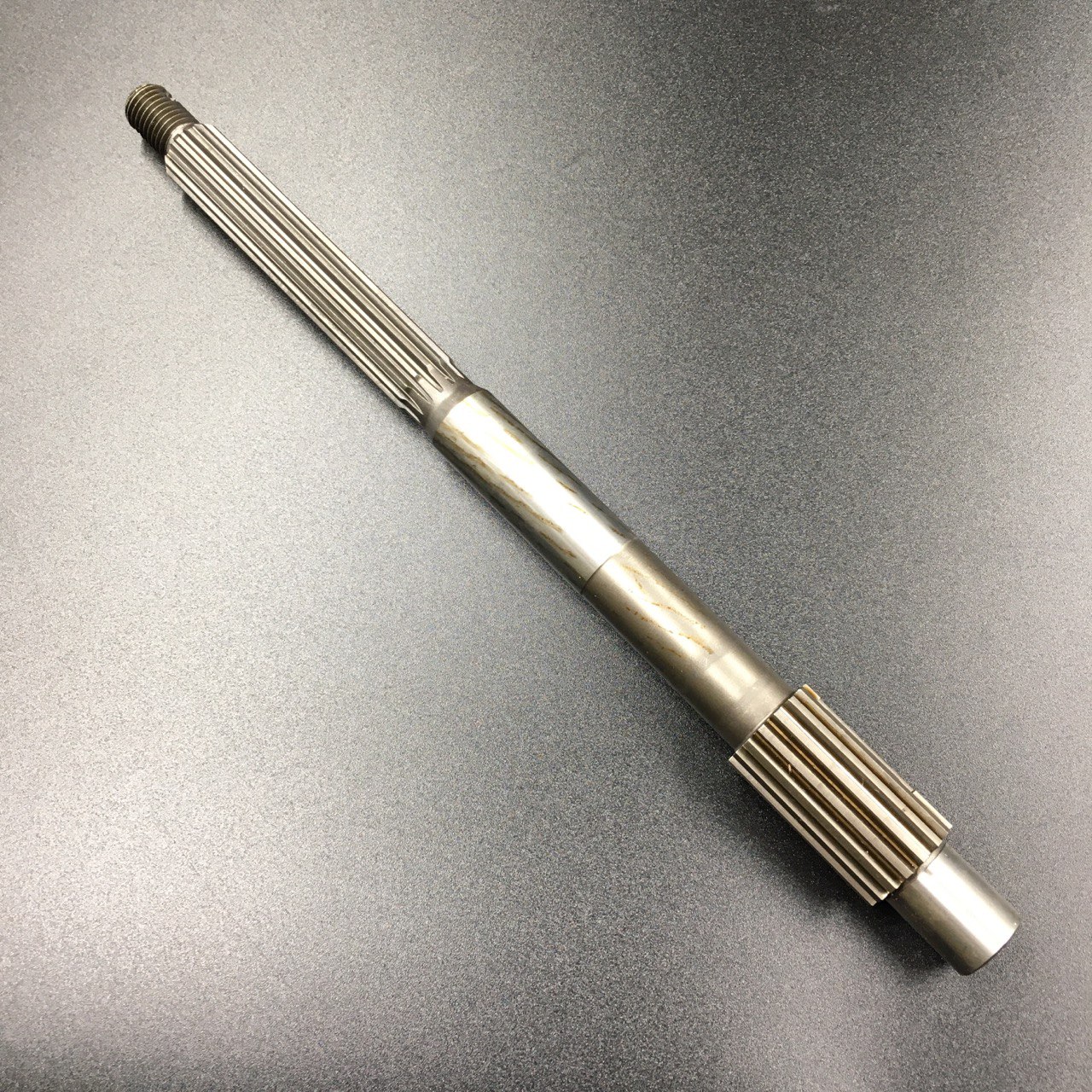 photo5442760270809247304