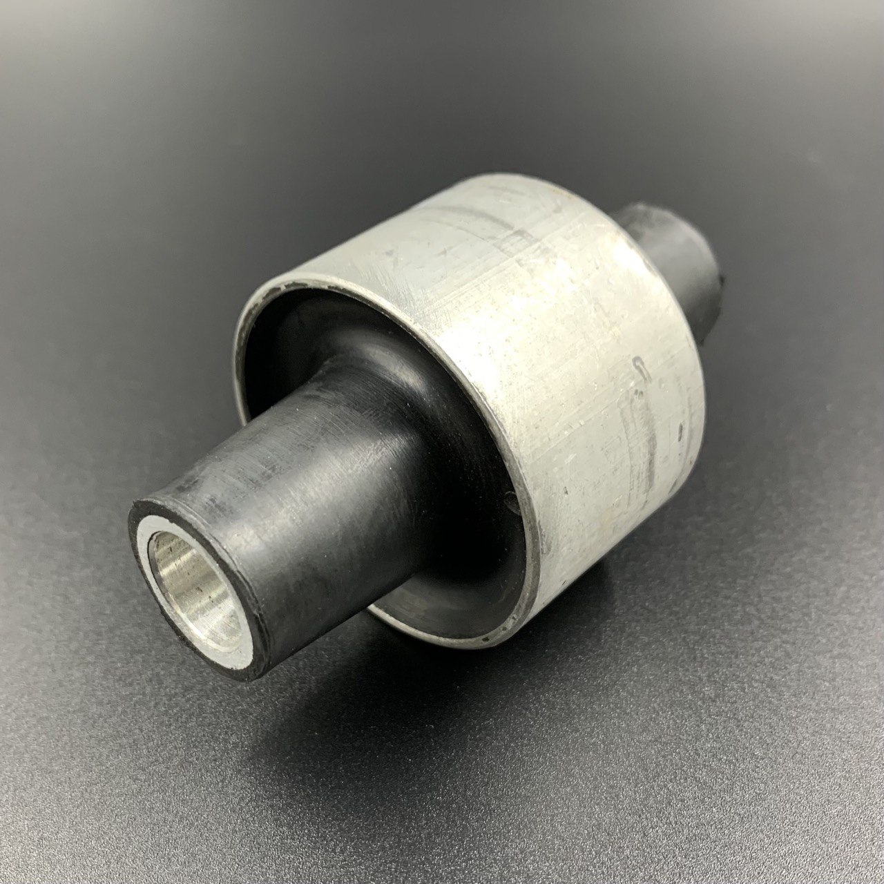 photo5438465651405599380