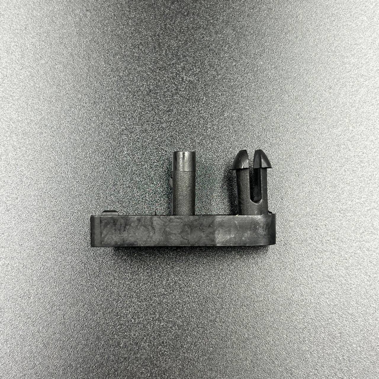 1A8F1B50-BB00-4D05-AA36-EC60325A3CB1