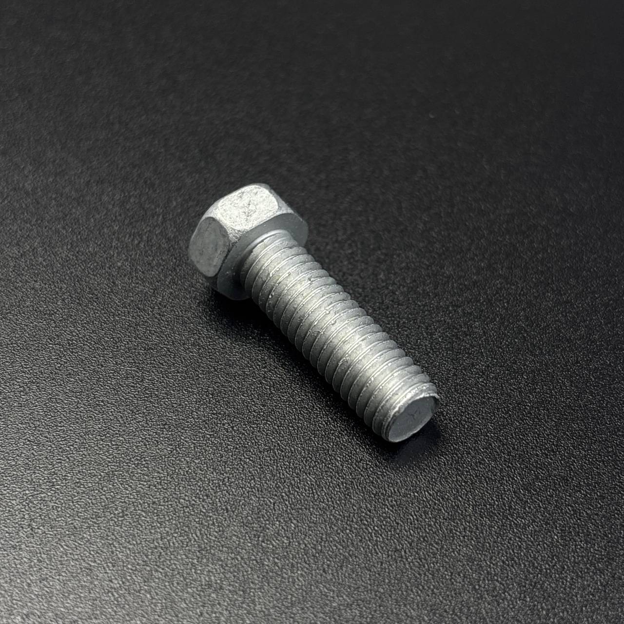 9F898703-CE35-4D31-8731-A28E6CD36DED