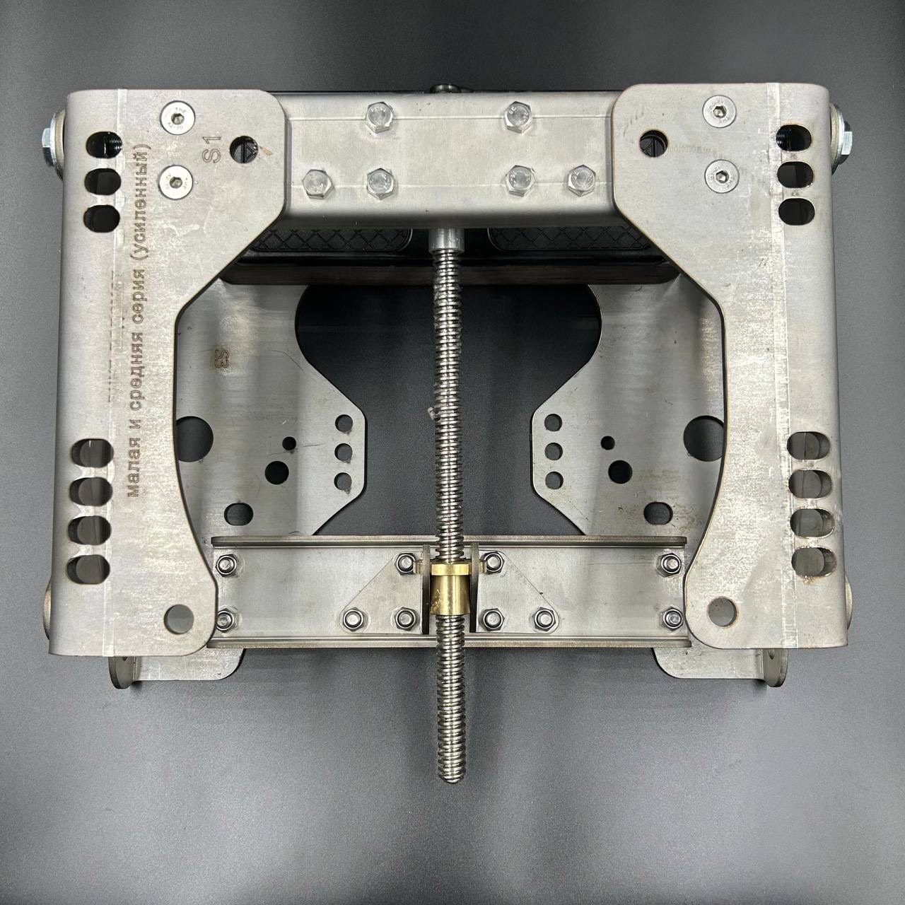 7D0E0A74-FEE6-481B-A0FA-287D3A5A44EE