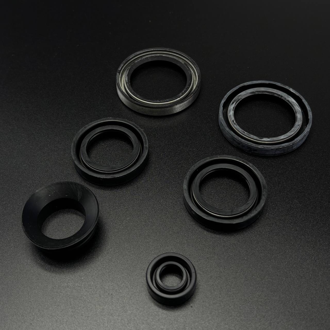 AD03FD9B-EAA5-4E0B-B0C0-81D1B023DBE0