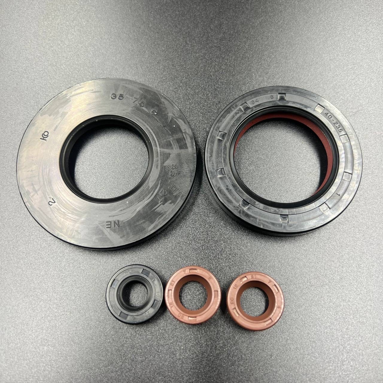 39DAAB8B-E30A-4E78-B55F-01DD920578D6