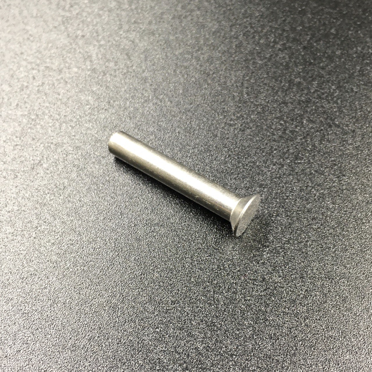 photo5453995613197806976