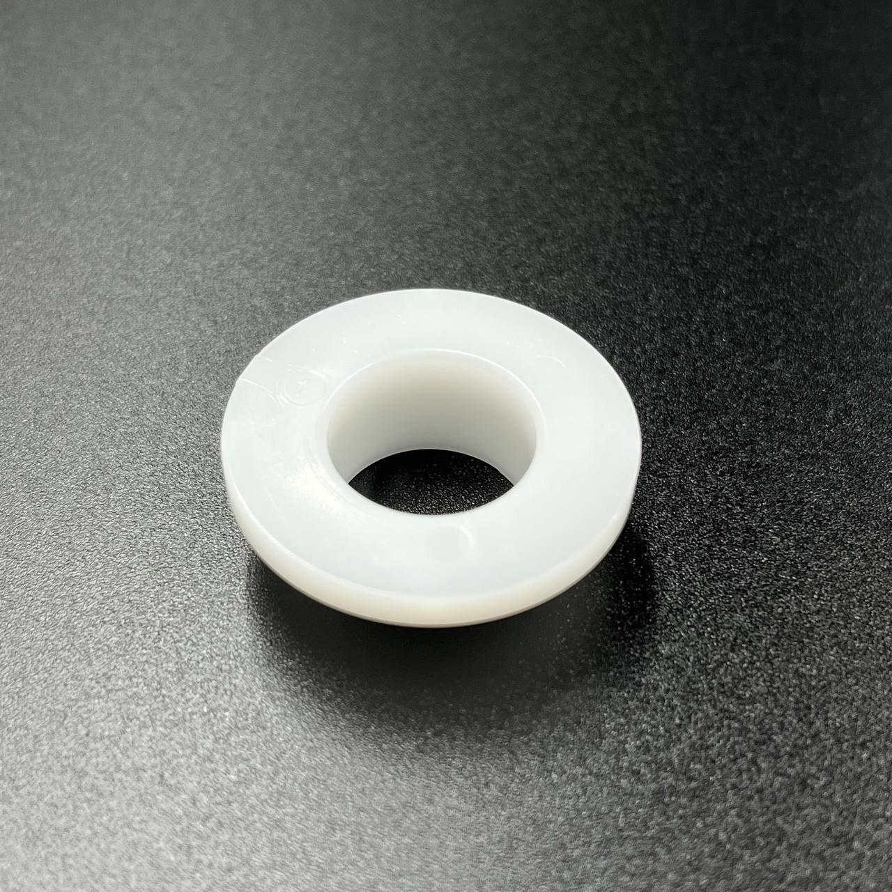 C89926BC-C3D8-404E-916C-D1F093A0D731