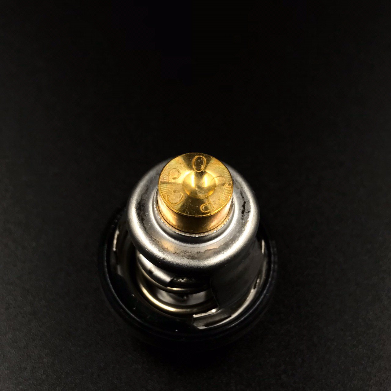 photo5316907339510558002