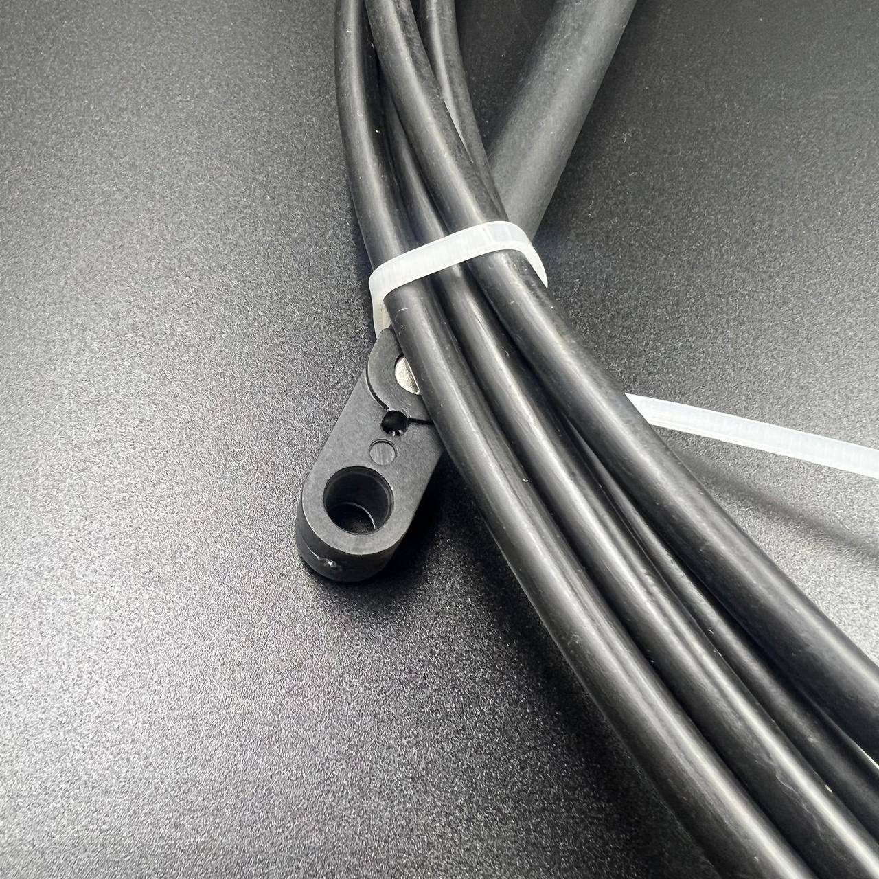 9DDA0180-74F8-4EC8-8C75-BA91A7AF9404