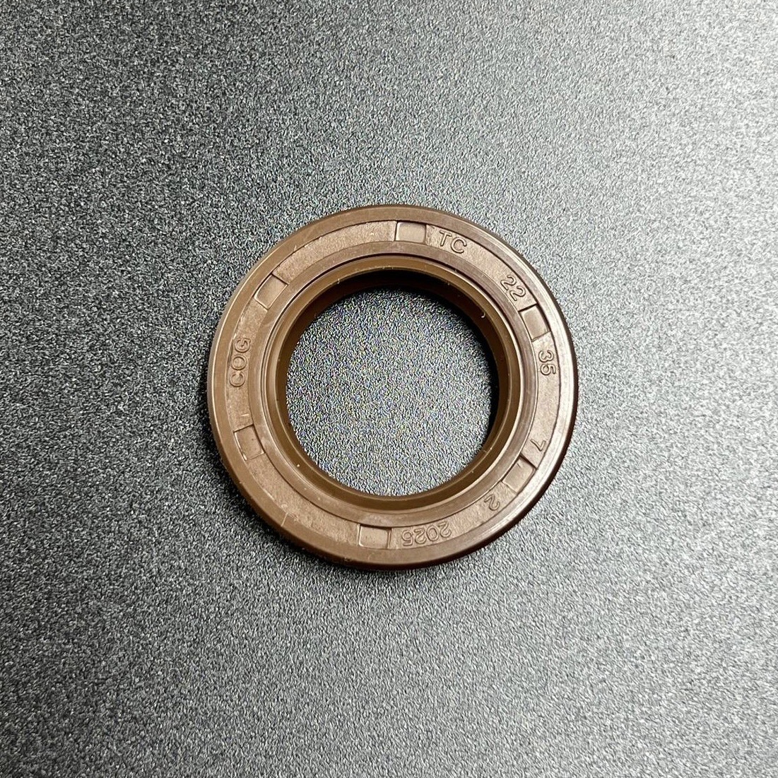 AEE2C7B4-05EE-41B3-8C84-2CB4150A497A