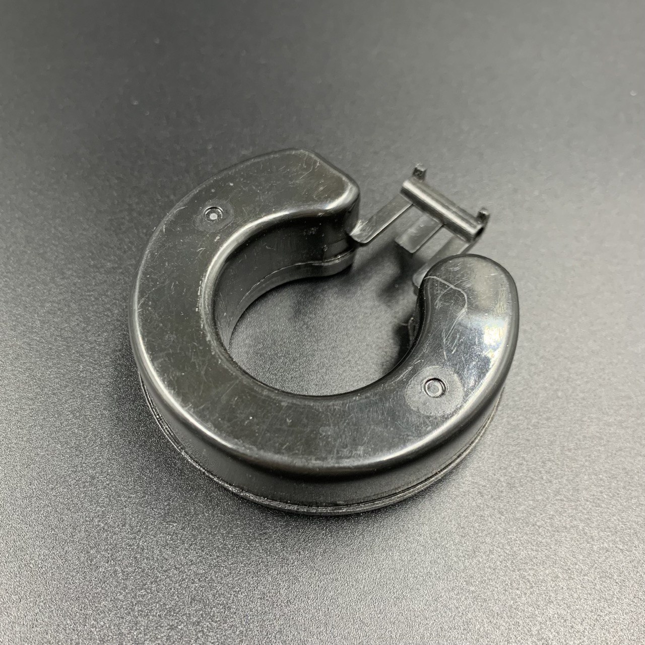 photo5415663060145778979