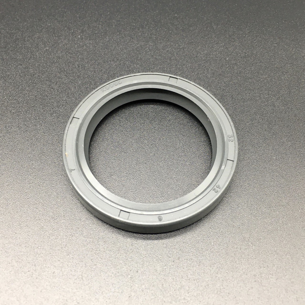 photo5271878704810799347