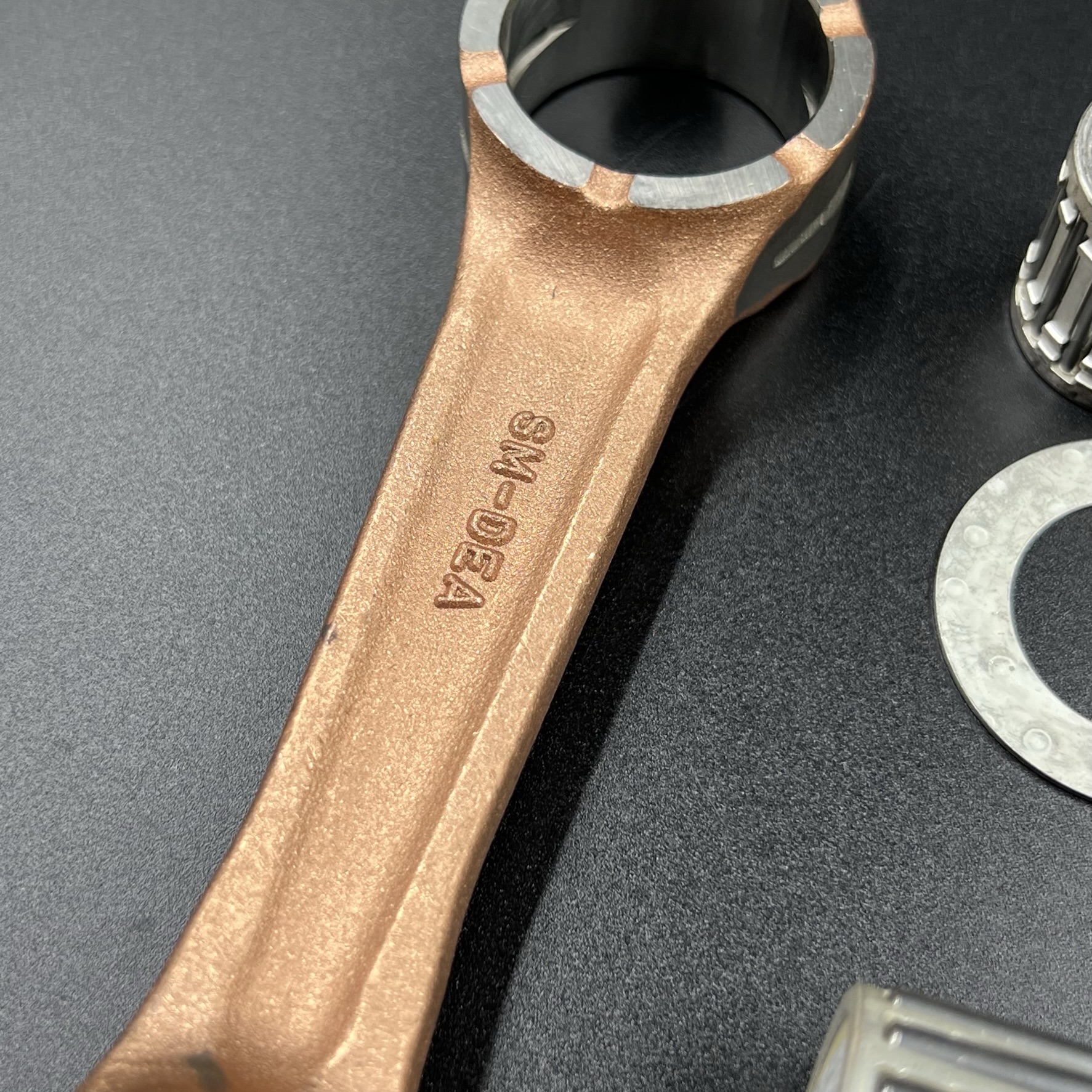 E014414A-306F-47B0-92A4-CD1204B33053