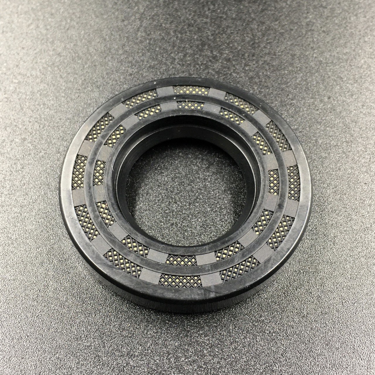 photo5364176671533543340