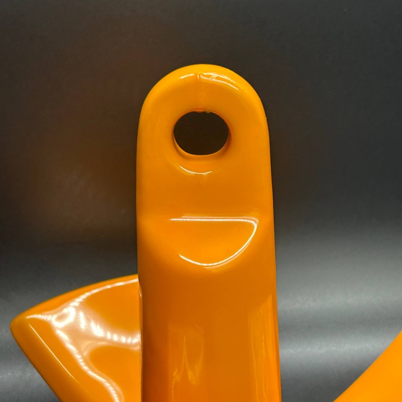 BCDA0B7B-5D90-4F83-9950-C67C7AFAEE17