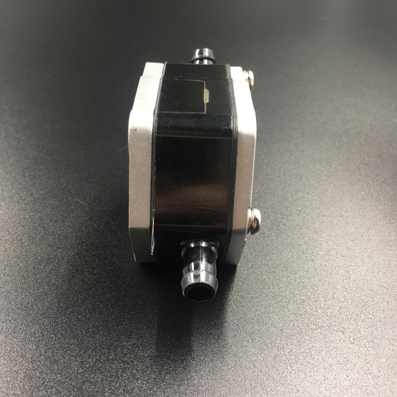 photo5240074781221564570