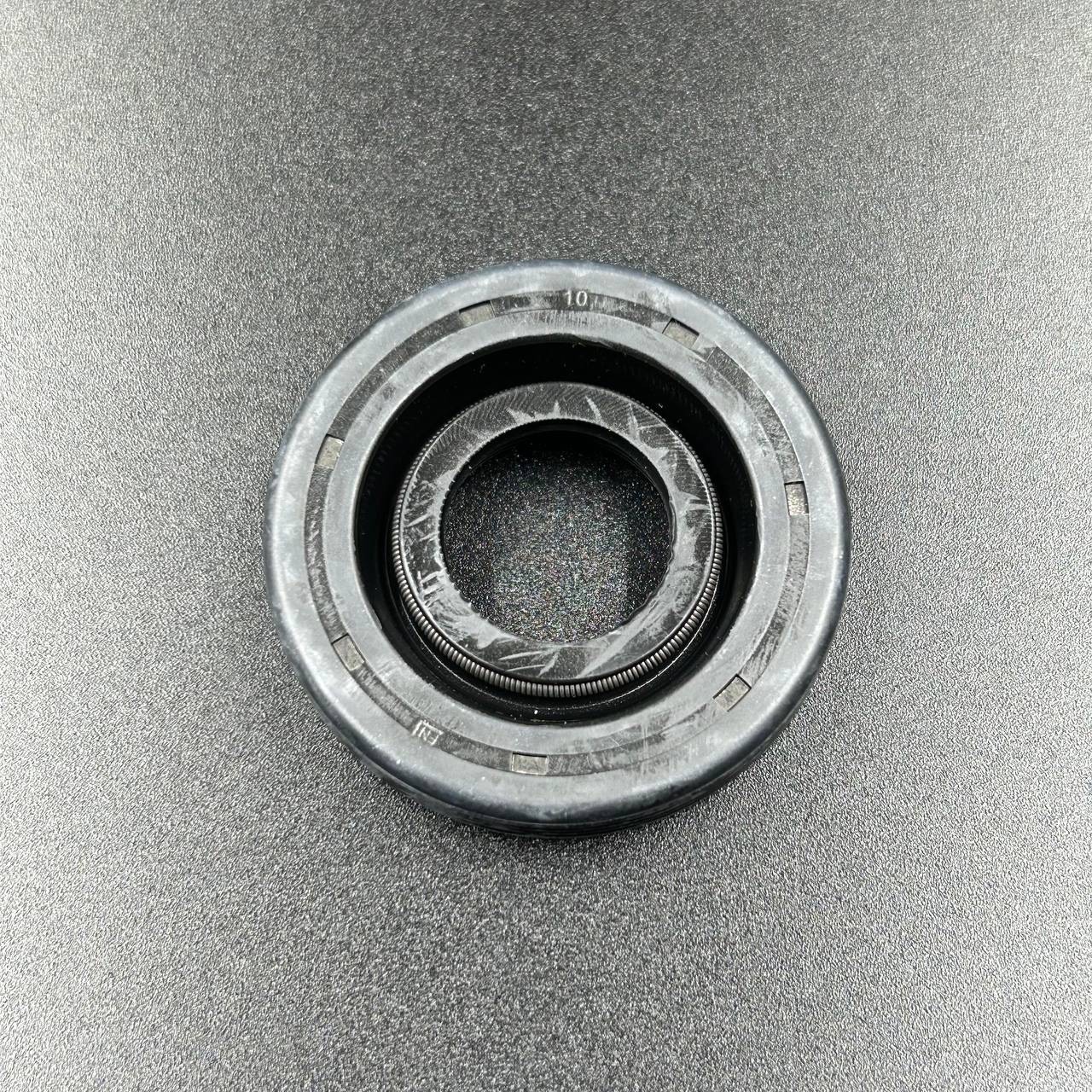 76DB01D2-CDDA-4E00-AACF-A72A6123C8F5