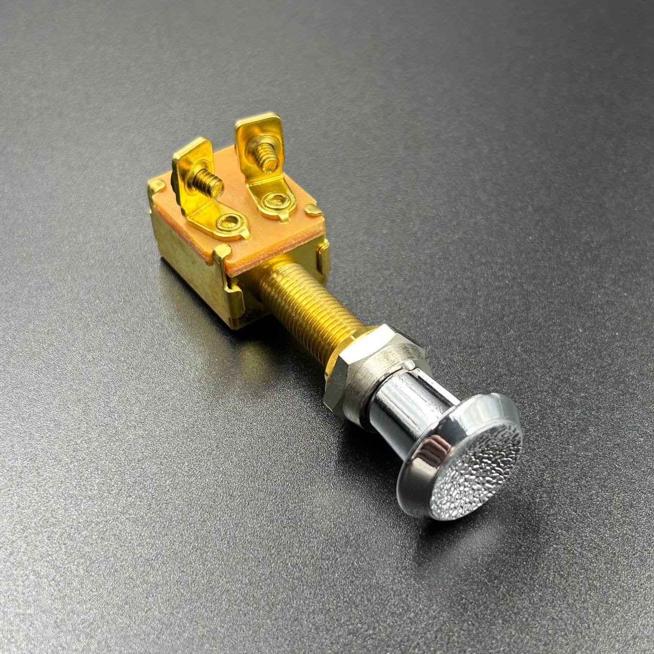 38B77B39-D4CA-4165-92FF-8ECD7A217A83