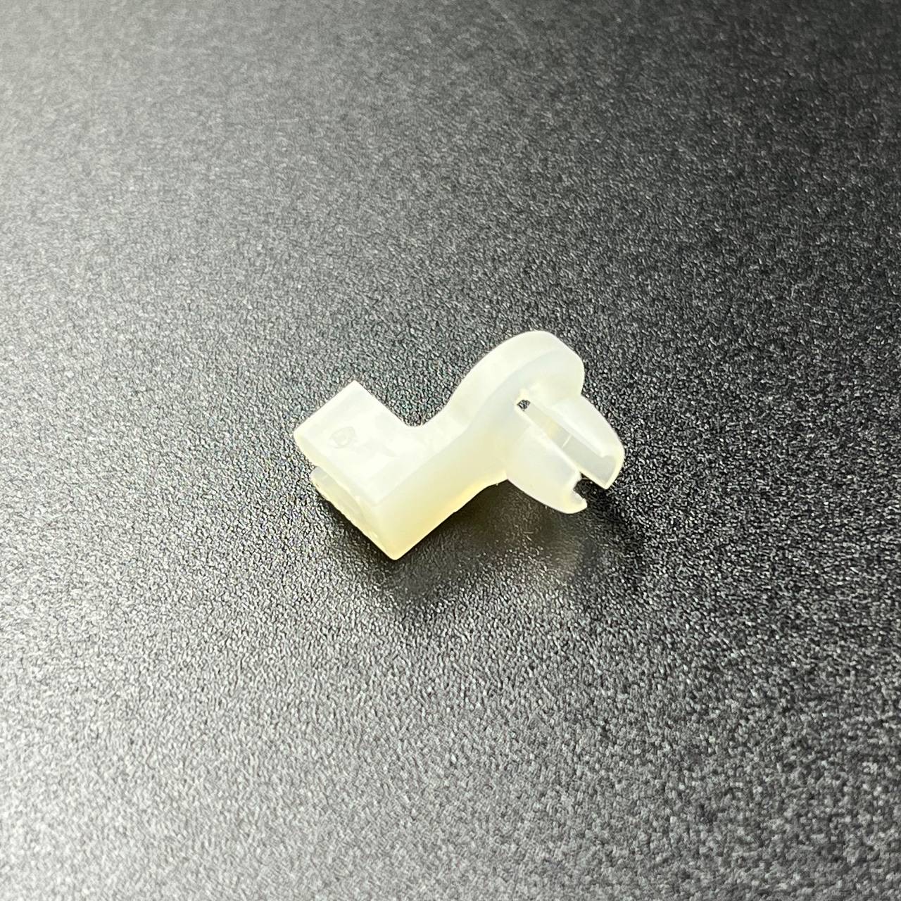 D8E66FD6-E277-4C43-9598-EA3C6D43A0E7