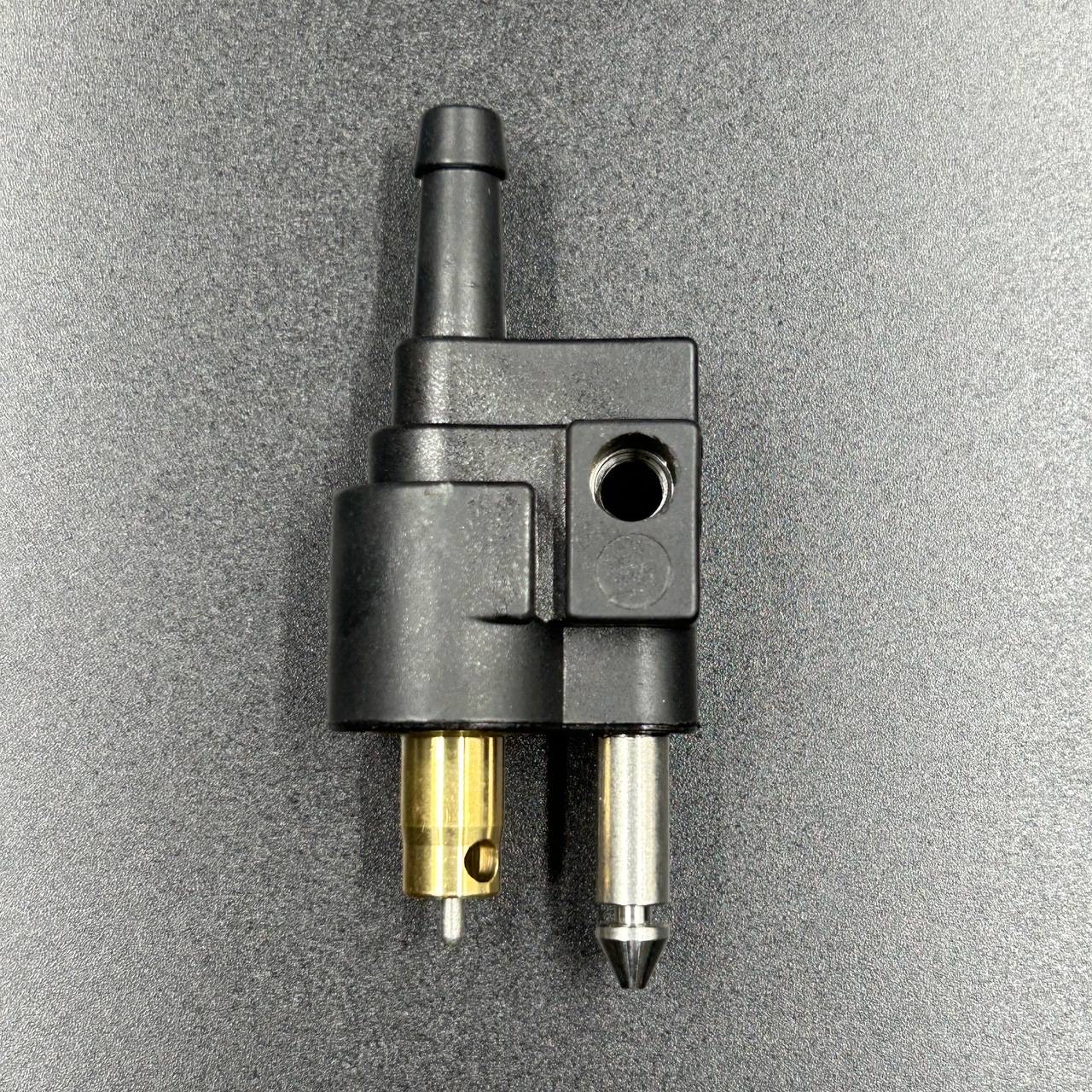 4FAEF67B-3725-432B-93B9-BE00E12F6A1F