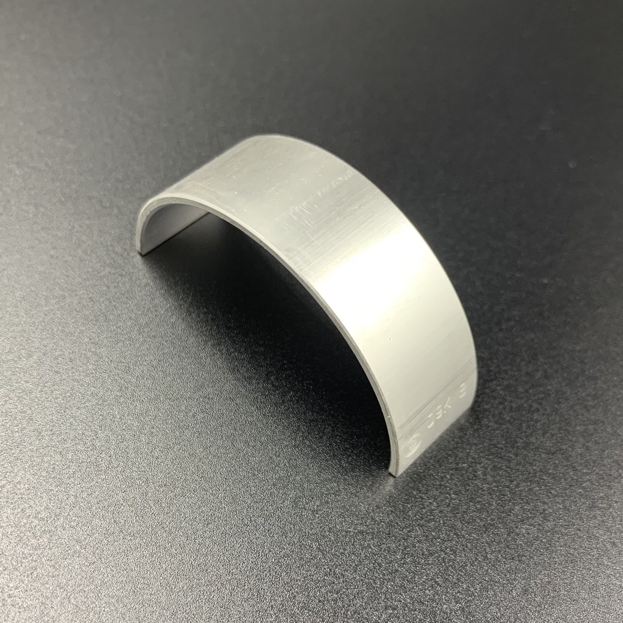 photo5409129942442160316