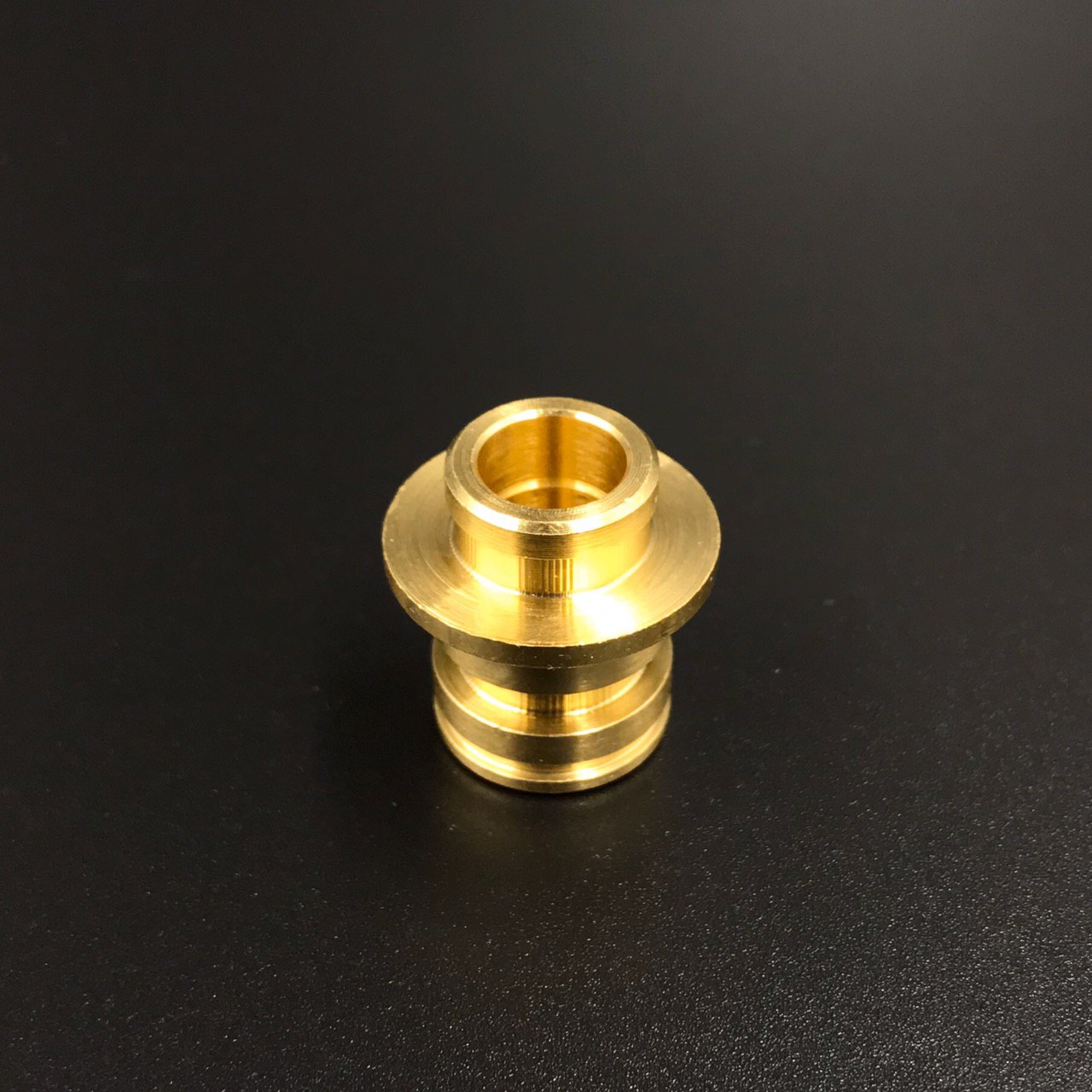 photo5319159139324243393